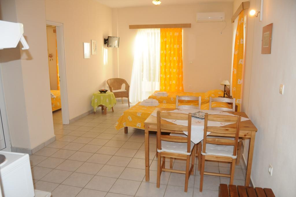 Konsta Apartments Kanali  Luaran gambar
